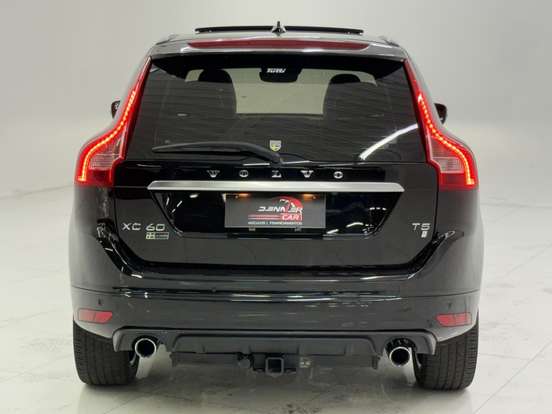 VOLVO-XC60-2.0 T5 R DESIGN TURBO GASOLINA 4P AUTOMÁTICO VOLVO-XC60-2016