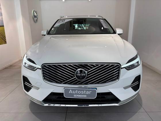 VOLVO XC60 2.0 T8 PHEV ULTRA AWD GEARTRONIC