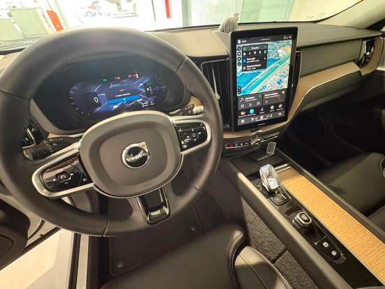 VOLVO-XC60-2.0 T8 PHEV ULTRA AWD GEARTRONIC VOLVO-XC60-2026