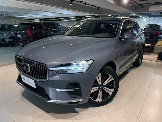 VOLVO XC60 2.0 T8 RECHARGE PLUS AWD GEARTRONIC