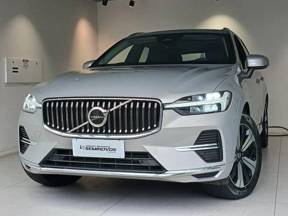 VOLVO XC60 2.0 T8 RECHARGE PLUS AWD GEARTRONIC