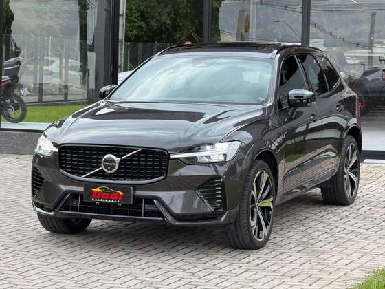 VOLVO XC60 2.0 T8 RECHARGE ULTIMATE DARK AWD GEARTRONIC