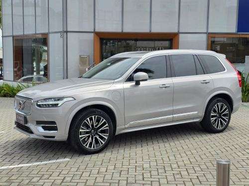 VOLVO-XC90-2024
