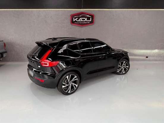 VOLVO-XC40-1.5 T5 RECHARGE R-DESIGN GEARTRONIC VOLVO-XC40-2021