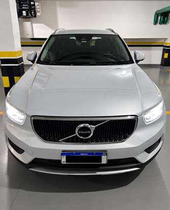 VOLVO-XC40-2.0 T4 GASOLINA MOMENTUM GEARTRONIC VOLVO-XC40-2020