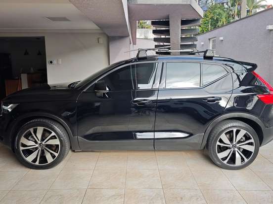 VOLVO-XC40-P8 RECHARGE ELECTRIC BEV PURE AWD VOLVO-XC40-2022