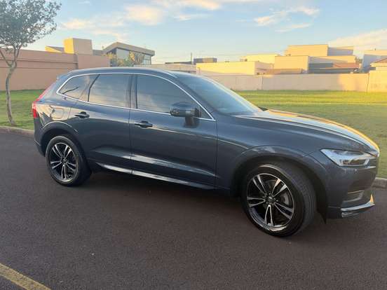 VOLVO-XC60-2019