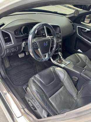 VOLVO-XC60-2013