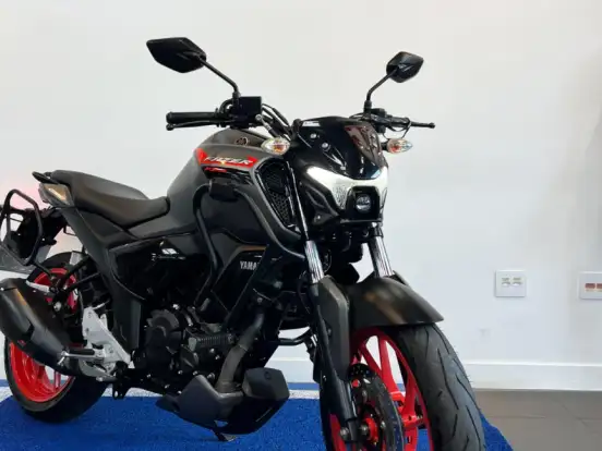 YAMAHA-FZ15 FAZER CONNECTED ABS YAMAHA-FZ15 FAZER CONNECTED ABS-2025