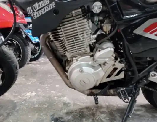 YAMAHA-XT 600 E YAMAHA-XT 600 E-2000