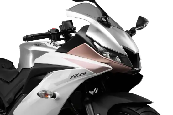 YAMAHA-YZF R15-2026