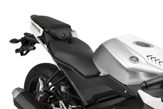 YAMAHA-YZF R15-2026