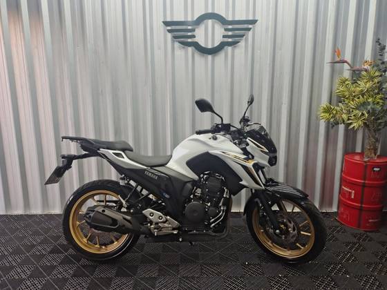 YAMAHA FZ25 FAZER CONNECTED ABS 