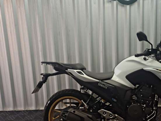 YAMAHA-FZ25 FAZER CONNECTED ABS YAMAHA-FZ25 FAZER CONNECTED ABS-2024