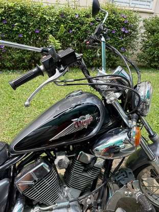 YAMAHA-VIRAGO XV 250S-2000