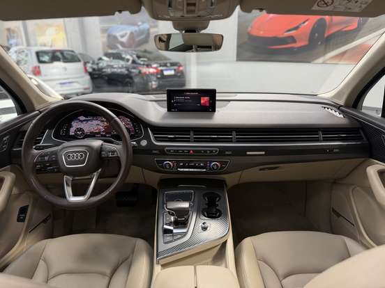 AUDI-Q7-3.0 TDI AMBITION V6 24V DIESEL 4P TIPTRONIC AUDI-Q7-2017