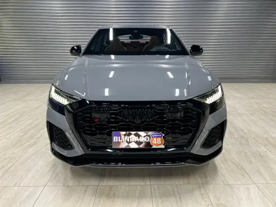 AUDI RS Q8 4.0 V8 TWINTURBO MHEV TIPTRONIC