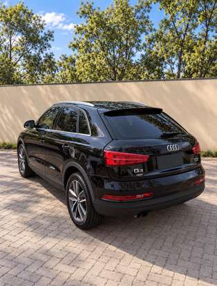 AUDI-Q3-2018