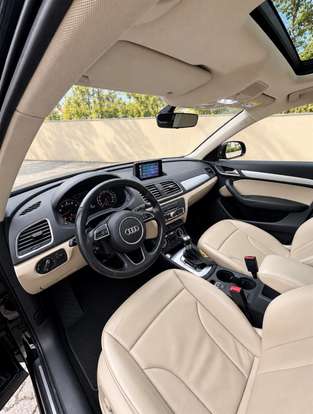 AUDI-Q3-2018