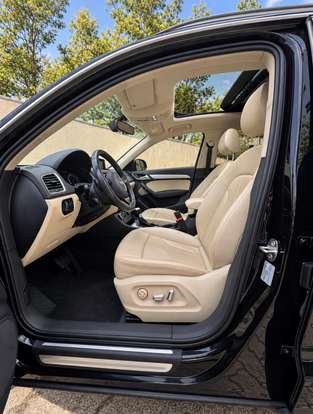 AUDI-Q3-2018