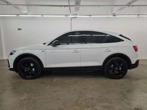AUDI-Q5-2023