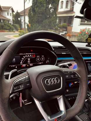 AUDI-RS Q3-2020