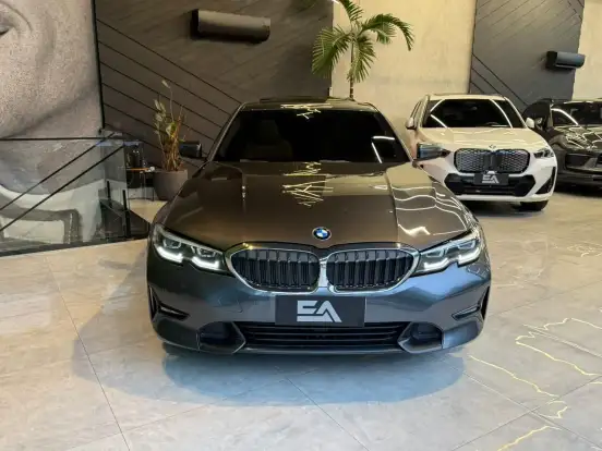 BMW-320i-2.0 16V TURBO GASOLINA SPORT GP AUTOMÁTICO BMW-320i-2020