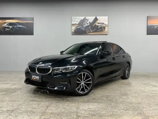 BMW-320i-2.0 16V TURBO GASOLINA SPORT GP AUTOMÁTICO BMW-320i-2019