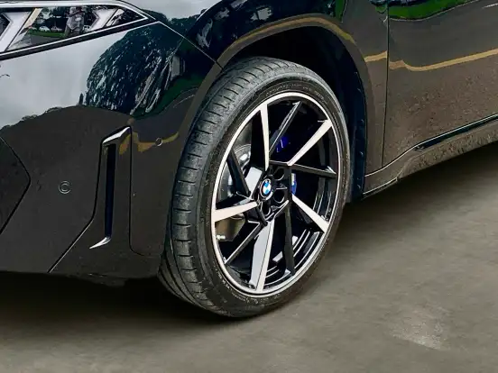 BMW-iX3-2026