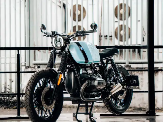 BMW-R 100 RS BMW-R 100 RS-1988