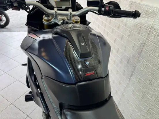 BMW-S 1000 XR BMW-S 1000 XR-2017