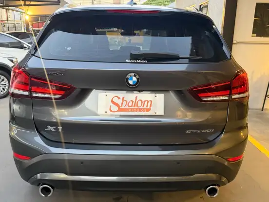 BMW-X1-2021