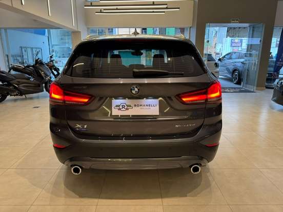 BMW-X1-2.0 16V TURBO ACTIVEFLEX SDRIVE20I 4P AUTOMÁTICO BMW-X1-2019