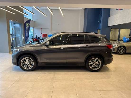 BMW-X1-2.0 16V TURBO ACTIVEFLEX SDRIVE20I 4P AUTOMÁTICO BMW-X1-2019