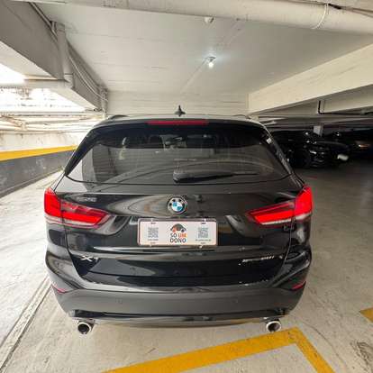 BMW-X1-2021
