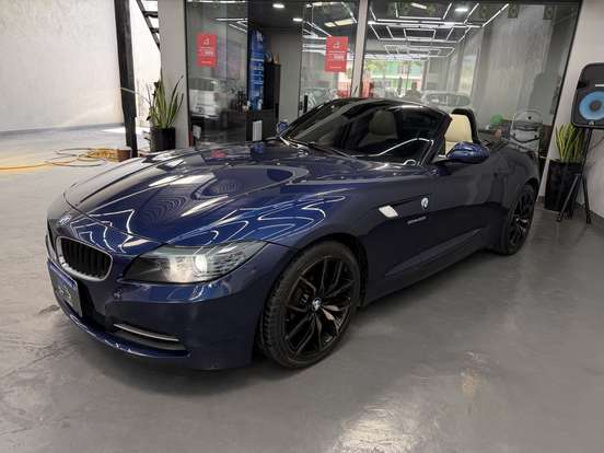BMW-Z4-2.5 I6 GASOLINA SDRIVE23I AUTOMÁTICO BMW-Z4-2011