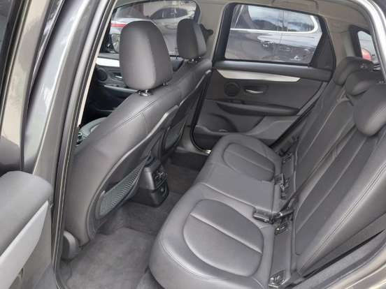 BMW-220i-2.0 CAT GP 16V TURBO ACTIVEFLEX 4P AUTOMÁTICO BMW-220i-2017