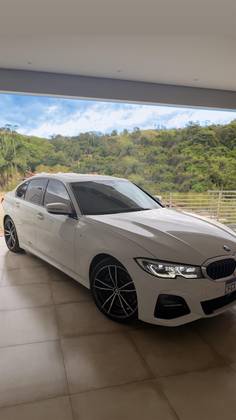 BMW 330i 2.0 16V TURBO GASOLINA M SPORT AUTOMÁTICO