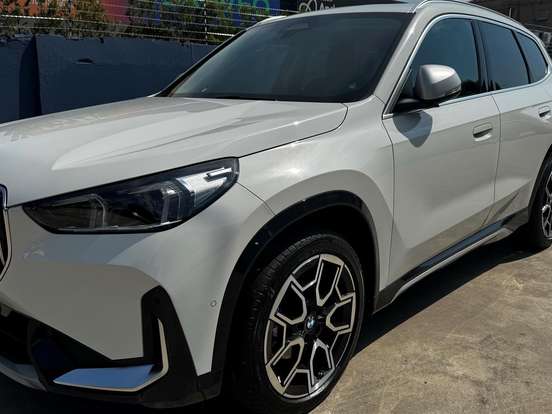 BMW-X1-2.0 16V TURBO GASOLINA SDRIVE20I X-LINE STEPTRONIC BMW-X1-2023