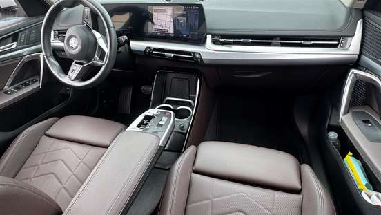 BMW-X1-2023