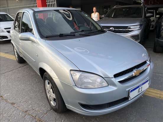CHEVROLET-CLASSIC-2010