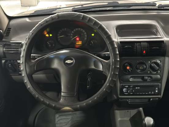 CHEVROLET-CLASSIC-1.0 MPFI LS 8V FLEX 4P MANUAL CHEVROLET-CLASSIC-2011