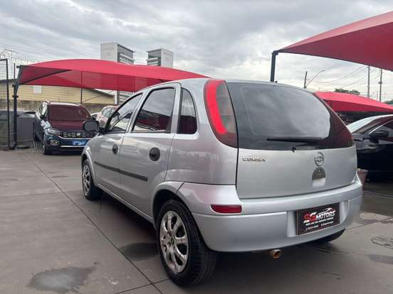 CHEVROLET-CORSA-2005