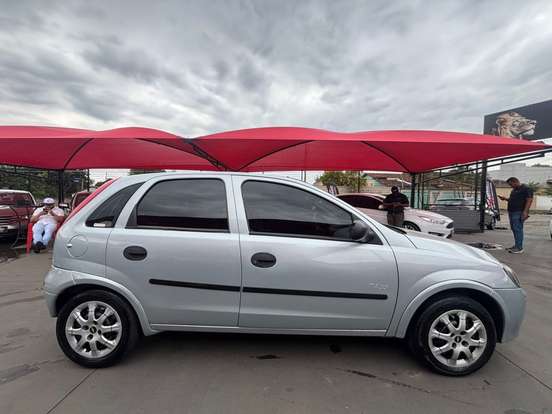 CHEVROLET-CORSA-1.8 MPFI MAXX 8V FLEX 4P MANUAL CHEVROLET-CORSA-2005