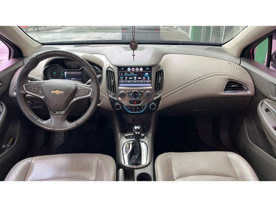 CHEVROLET-CRUZE-2017