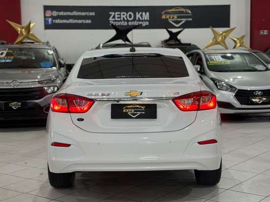 CHEVROLET-CRUZE-2017