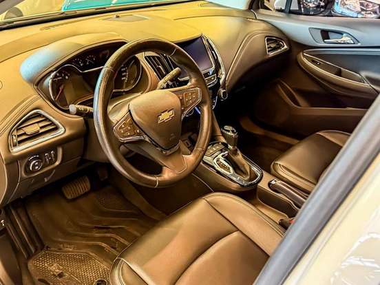 CHEVROLET-CRUZE-2021