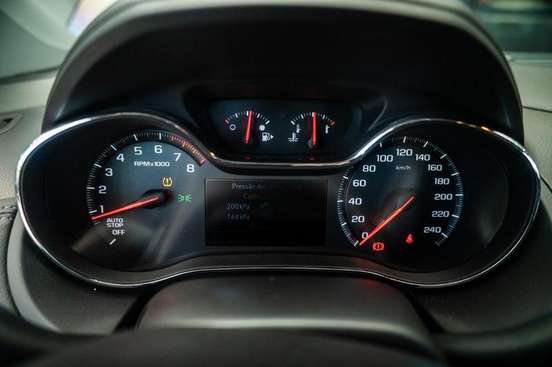 CHEVROLET-CRUZE-2021