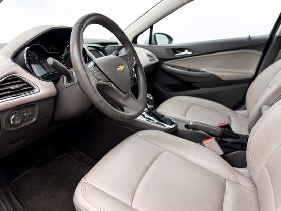 CHEVROLET-CRUZE-2019