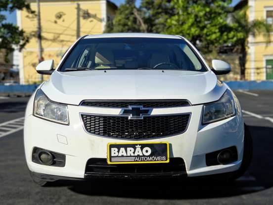 CHEVROLET-CRUZE-2013